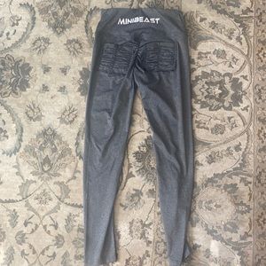 Mini Beast Scrunched Bottom Greg Workout Leggings